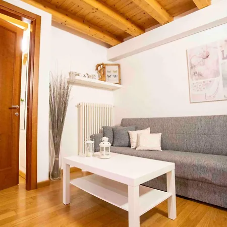 The Clock House -centro Storico- *