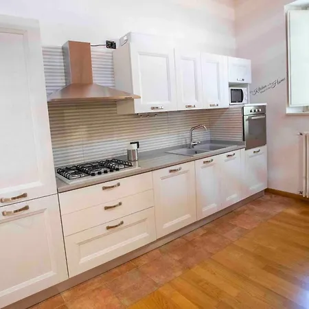 The Clock House -centro Storico- Apartmán Clusone